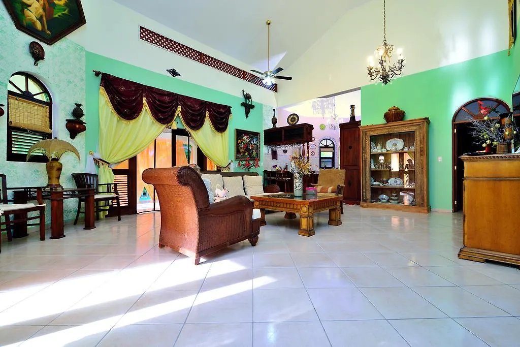 Villa Mariposa La Mulata 0*,